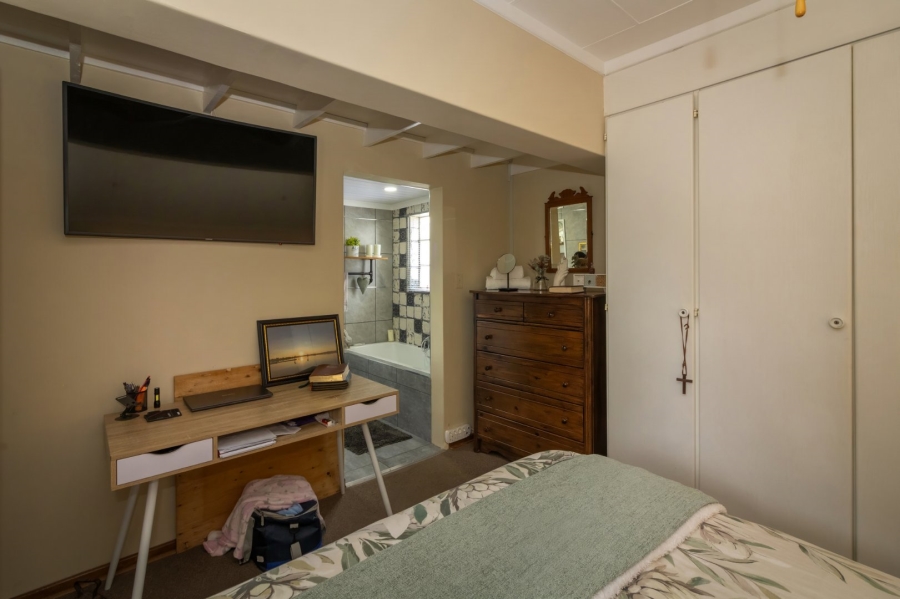 2 Bedroom Property for Sale in Kroonstad Central Free State